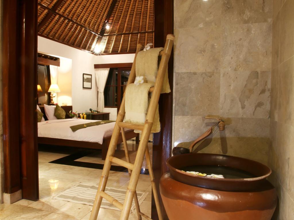 טגלאלאנג Toya Retreat Villa חדר תמונה